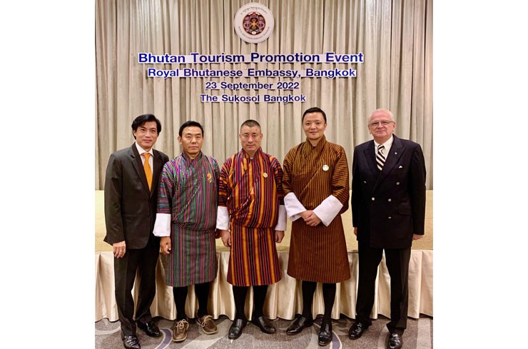 HE Kinzang Dorji, Ambassador of Bhutan in Thailand (centre) with (l-r) Pichai Visutriratana, Director Skål Bangkok, Karma Lotey, CEO Yangphel Travel and Zhiwa Ling Hotel, Kalden Dorji, Counsellor Royal Bhutanese Embassy Thailand, Andrew J Wood, President Skål Asia.