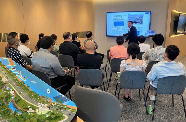  In September 2022, Druce organized VIP consulting sessions in Singapore to introduce Marriott branded residential apartments in Vietnam.