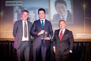(From left to right) Mr. Graham Dunn, Executive Editor at FlightGlobal, Mr. Walter Cho, Chairman and CEO of Korean Air, Mr. Olivier Houri, EVP & Chief Revenue Officer at SmartKargo