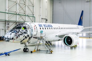 International Snow Leopard Day is celebrated on October 23. In order to extend their lifespan, we are trying to draw the attention of the world community to the problem of snow leopard population and habitat reduction through the unique fuselage of the Embraer 190-E2.