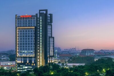 Mövenpick Hotel Surabaya City