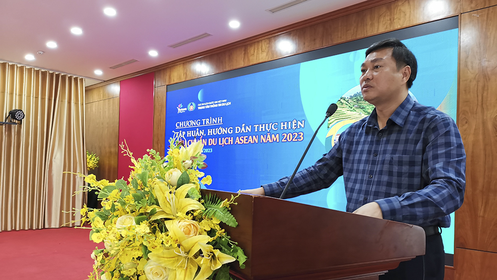 Mr. Tran Son Binh, Deputy Director of Lao Cai Department of Tourism