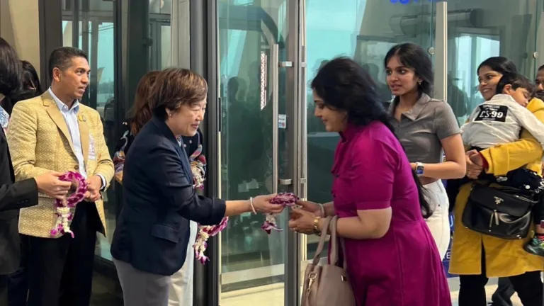 TAT-welcomes-Air-Indias-inaugural-Delhi-Phuket-flight-2