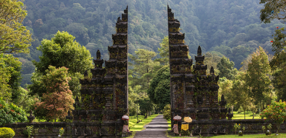 Indonesia telah menetapkan target pariwisata yang ambisius pada tahun 2024 dengan Bali sebagai daya tarik utamanya
