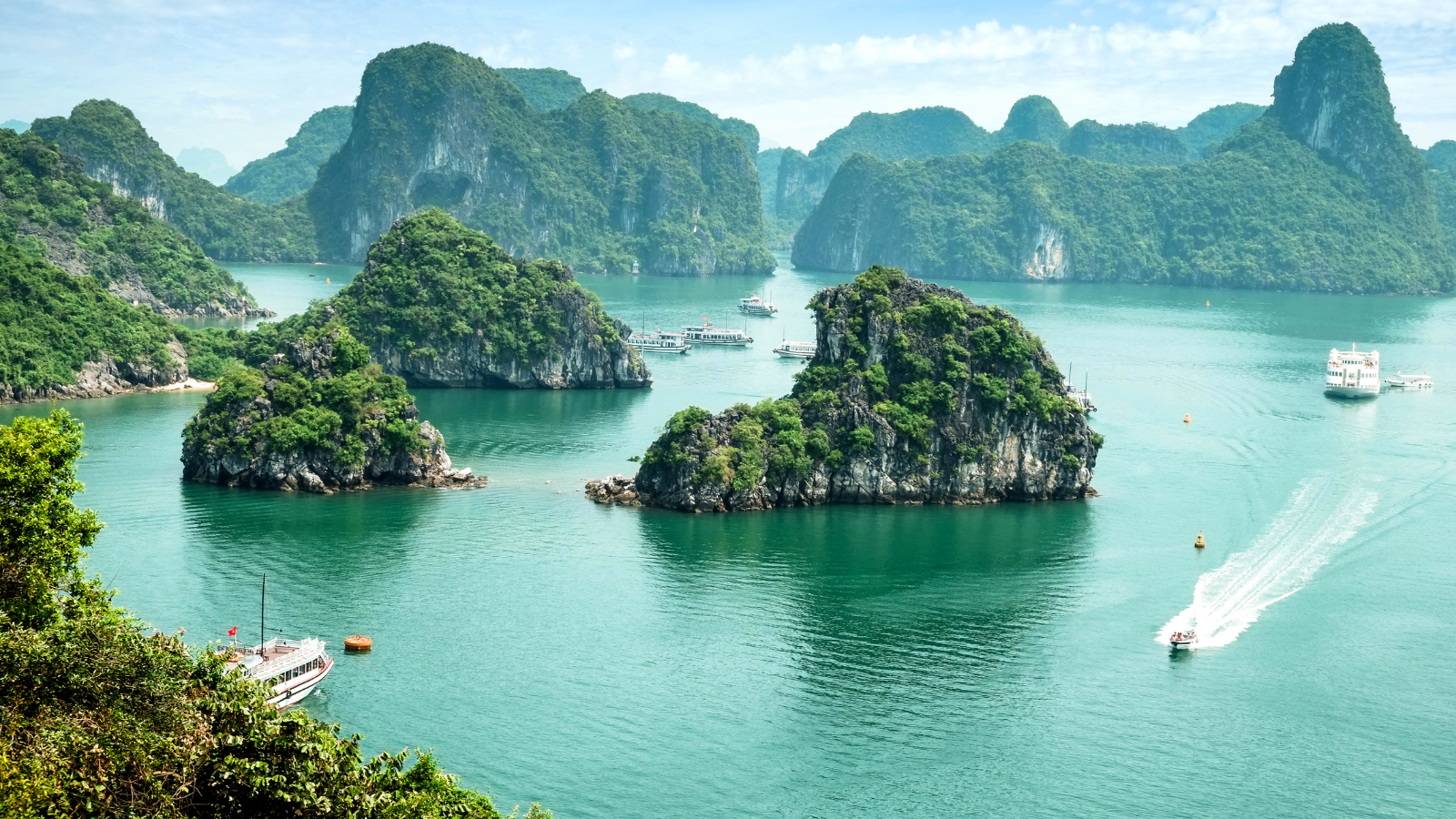 Vietnam - Halong Bay