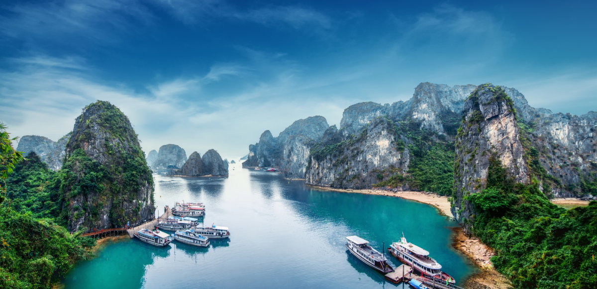 Việt Nam mở rộng miễn thị thực để thúc đẩy tăng trưởng du lịch quốc tế