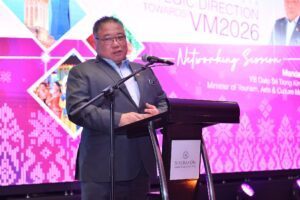 YB Dato Sri Tiong King Sing, Minister of Tourism, Arts and Culture delivering his mandate at the Tourism Malaysia Strategic Direction Towards VM2026 Networking Session